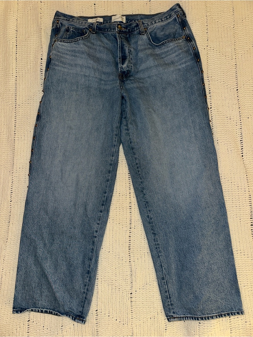 Universal Thread Women's Wide Leg Jeans in Light Blue Denim